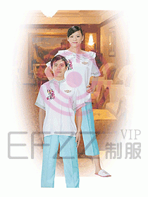 更衣服務(wù)員099